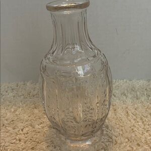 Elegant Clear Glass Vase/Carafe Vintage
